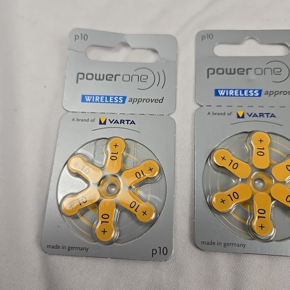 Power One 1.45V Hearing Aid Batteries p10 PR70 11/24 2 Pks - Picture 3 of 4